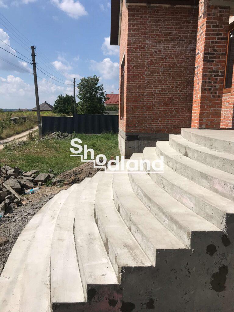 Бетонні сходи
